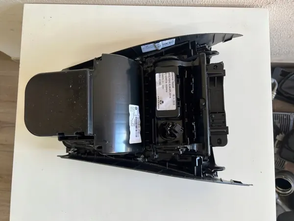 OEM 1766804600 Mercedes GLA W156 Tunnelpanel Ram image 3