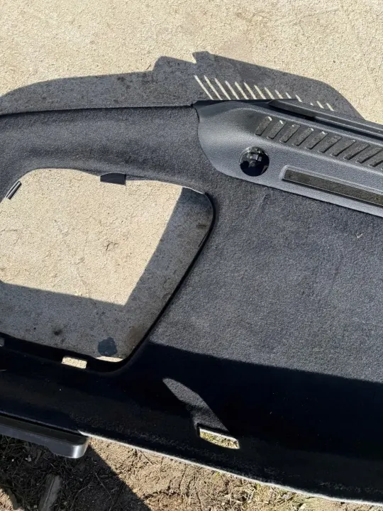 Vasen Tavaratilan Sivupaneeli OEM 8W8863879F Audi A5 image 3