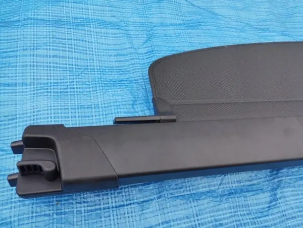 Audi Q7 Kofferraumrollo OEM 310126173915 image 6