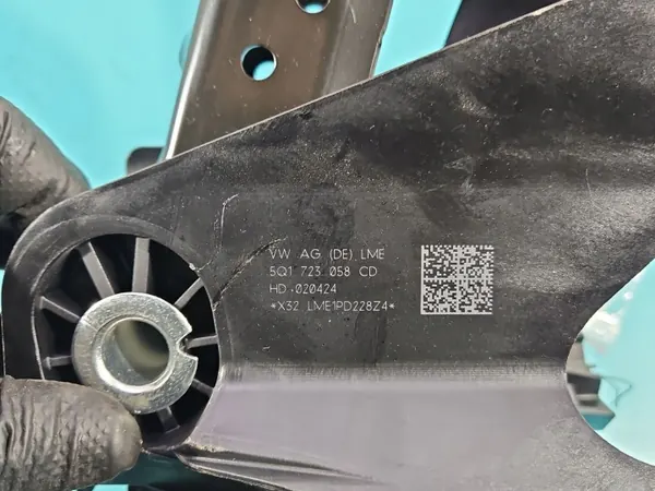Pedalsats OEM 5Q1723058CD för Skoda Superb III image 9