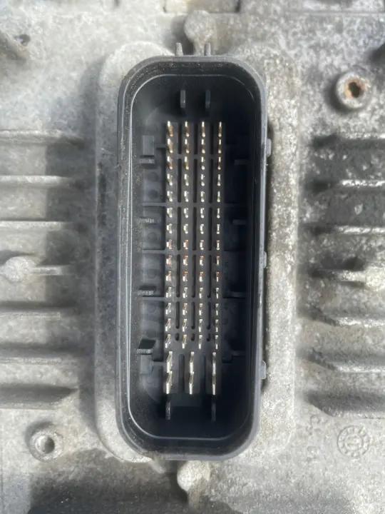 Volvo AdBlue-styrenhet Fäste OEM 21870075 image 4