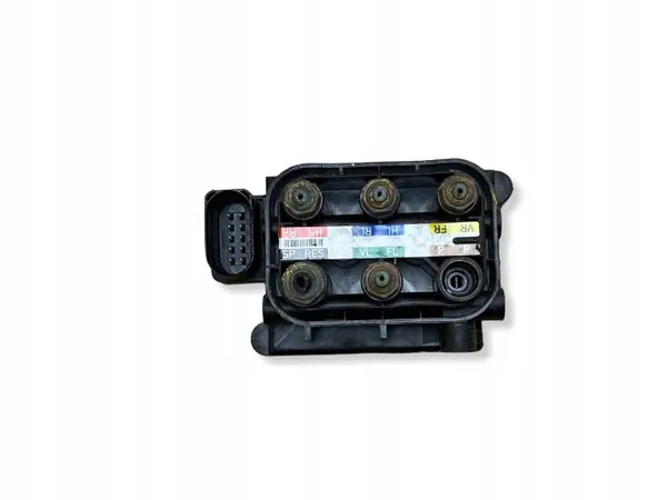 Distributeur Mercedes-Benz E W213 OEM A0993200258 image 2