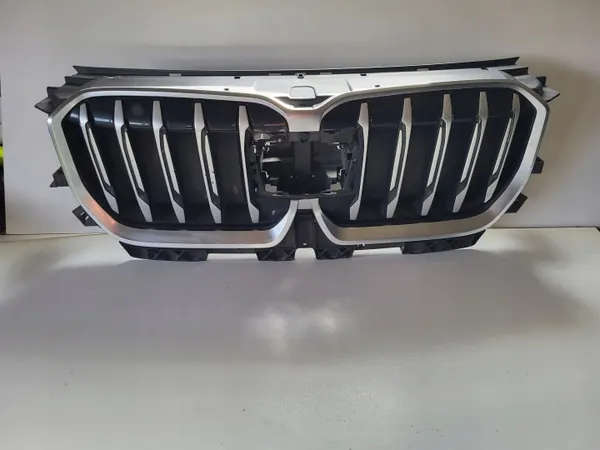 BMW X1 U11 Lufteinlassgitter Klappe OEM image 2