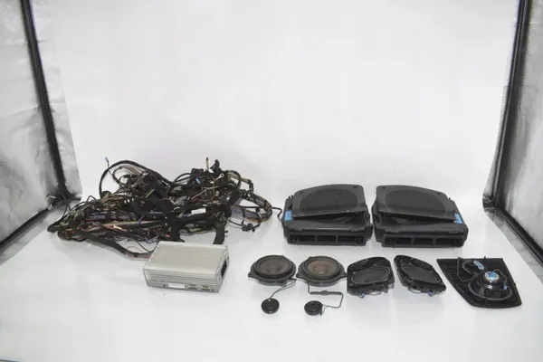 Système audio BMW OE OEM 9266356 pour 5 Touring image 2