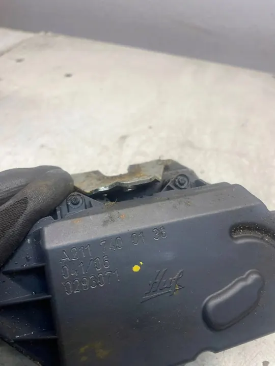 Baklucka lås Mercedes-Benz ML W164 2010 image 3