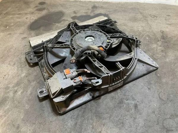 Correa delantera OEM 9812028580 para Peugeot 208 1.2L image 2