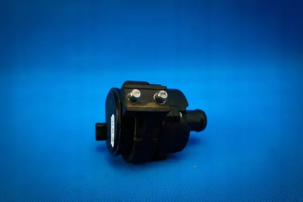 Vattenpump 5G0965567B för VW Golf VII Up! image 3
