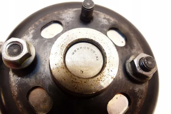 OEM NAPINACZ ROLKA KOŁO PASOWE voor Toyota Land Cruiser J200 image 4