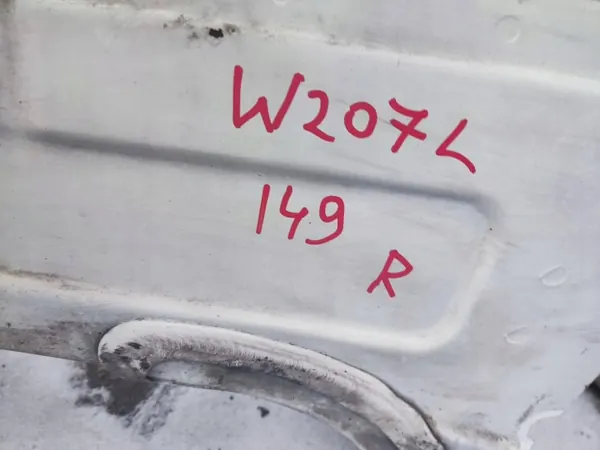 Mercedes E-luokka W207 Oikea Pituuspalkki OEM 149 image 3