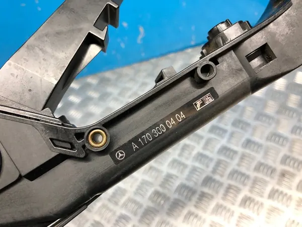 Gaspedaal MERCEDES CLK W209 LIFT 3.0 CDI A1703000404 image 5