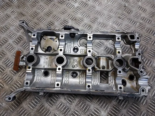 Ventillock OEM CABB 06H103475G för Audi A4 B8 1.8 TFSI image 4
