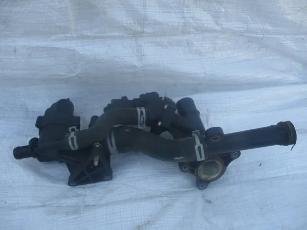 Carcasa de termostato Renault Fiat Nissan Opel Mercedes 1.6 DCI image 4
