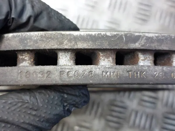 Bromsskivor + Belägg + Bromsok Fram Opel Astra J OEM image 6