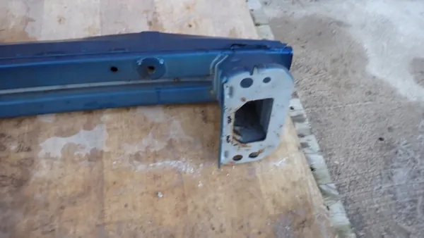 OEM framstötfjäderförstärkning Toyota Aygo I 05-12 image 10