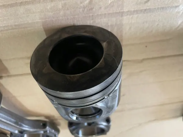 Kit Pistón & Biela OEM 85L145 para Renault 2.3 DCI image 5