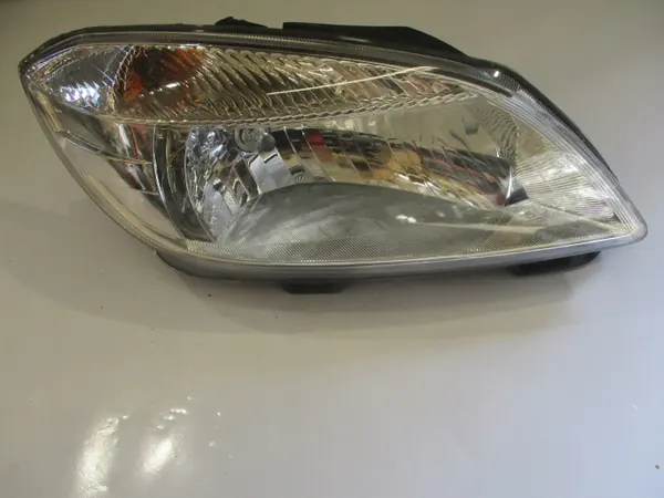 OEM LAMPA REFLEKTOR PRAWY SKODA FABIA II ROOMSTER LIFT image 2