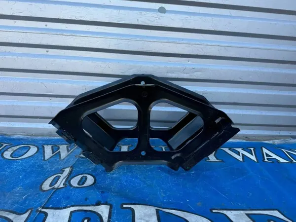 Soporte AdBlue Mercedes Actros MP4 OEM 7L11 image 2
