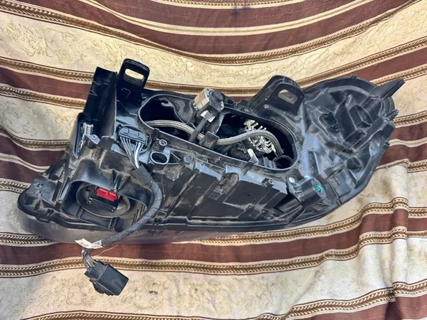 VOLVO XC60 LIFT XENON OIKEA AJOVALOT 31395897 image 2