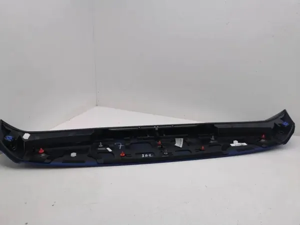 VW T-Roc bakspoiler OEM 2GA827933 - Begagnad image 7