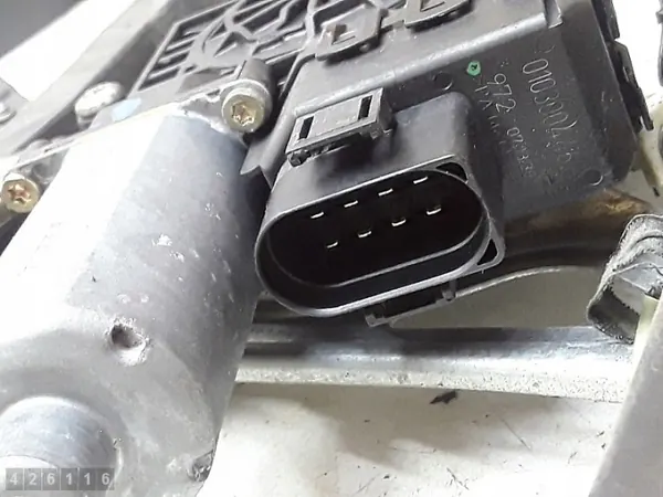 Käytetty Audi ikkunanohjain OEM 8d0837753c image 6