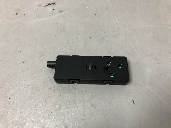 OEM 65208795937 Antennförstärkare för BMW 2 F44 image 3