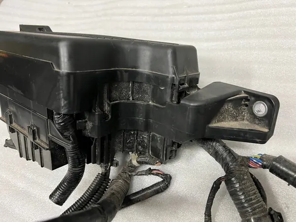 MAZDA 6 Caja de Fusibles 2.5 Gasolina 2020 GBEF-675X0C image 4