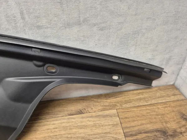 BMW 5 F10/F11 Rechte Radhausverkleidung OEM 7019804 image 6