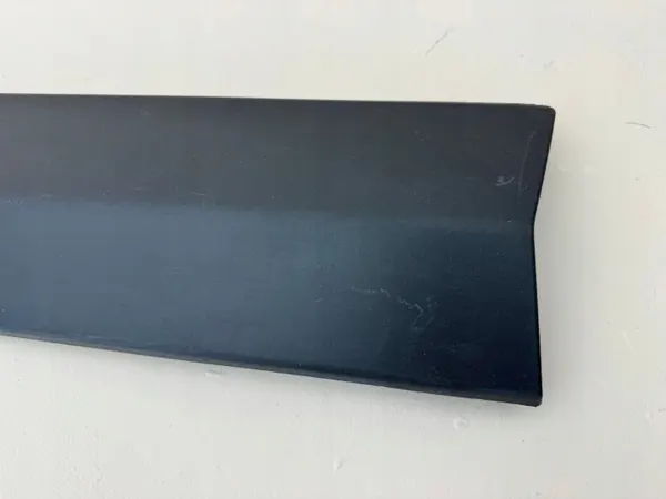 OEM 75073-42040 Oikea Etuoven Lista Toyota image 6