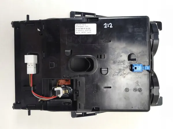 OEM A2126809750 Aschenbecher Mittelkonsole Vorne image 5
