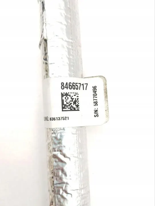 Fuel Distributor Pipe Chevrolet Corvette 2021 OEM 84665717 image 7