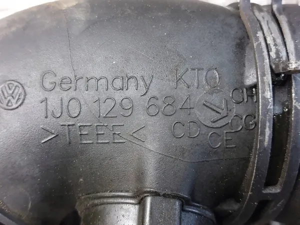 Ilmansuodattimen Kotelo + Resonatori + Imuletku Skoda Octavia I FL image 4