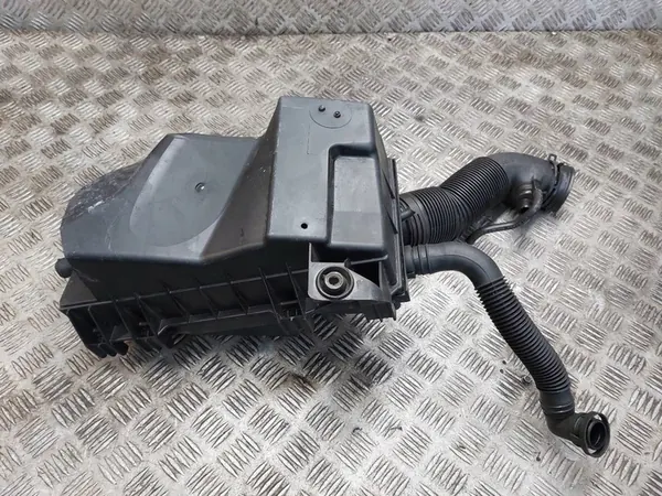 Ilmansuodattimen Kotelo + Resonatori + Imuletku Skoda Octavia I FL image 6