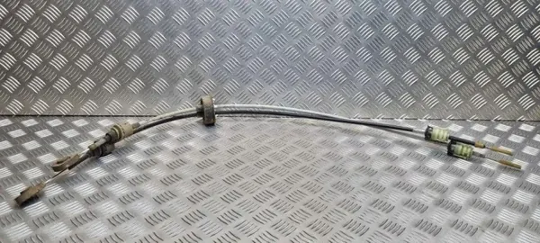 Câble de vitesse Opel d'occasion OEM 13110708 Astra H Estate image 2