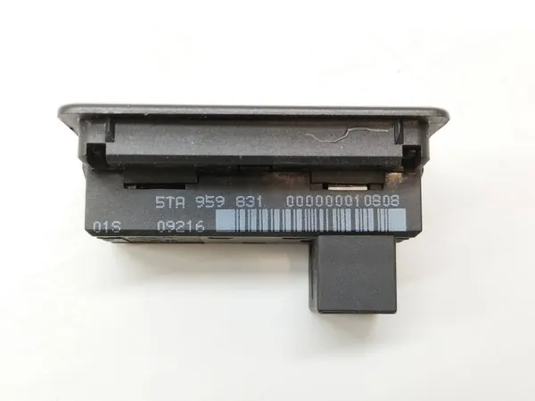 Interruptor de maletero OEM 5TA959831 para VW Touran III image 3