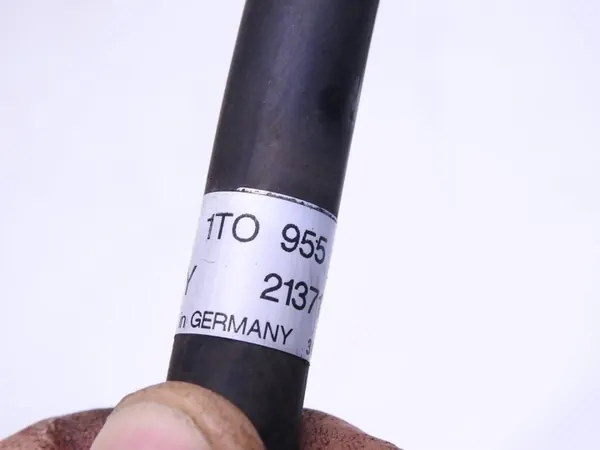 Tuyau lave-phare OEM 1T0955970D pour VW Touran image 6