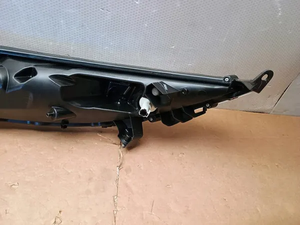 Nissan Juke 2010-2014 Indicador Frontal Esquerdo OEM 26125-1KL0C image 7