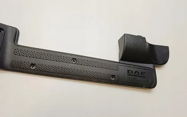 DAF XF 106 Trittabdeckung Links OEM 1867400 Gebraucht image 5
