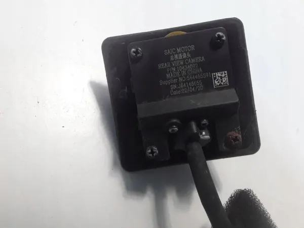 MG5 II Achteruitrijcamera OEM 10434092 - Gebruikt image 3