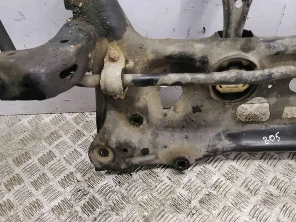 SEAT OE 5WA199315F Voorste hulpframe - Gebruikt image 7
