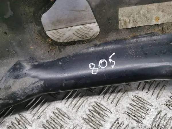 SEAT OE 5WA199315F Voorste hulpframe - Gebruikt image 8