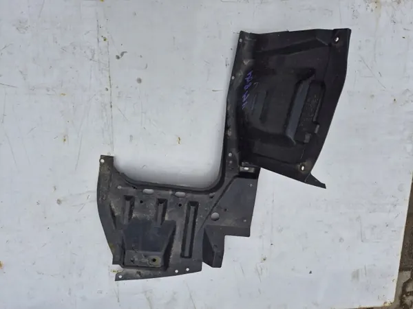 Mitsubishi Grandis MR989677 Protetor inferior do arco image 2