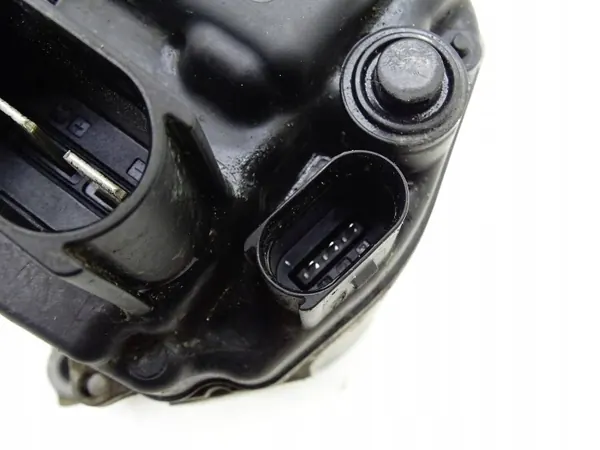 Begagnad SEAT OE styrservomotor 5Q0909144R image 5