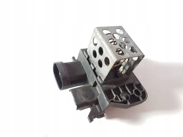 Puhallinvastus OEM 9673999880 Citroen Berlingolle image 2