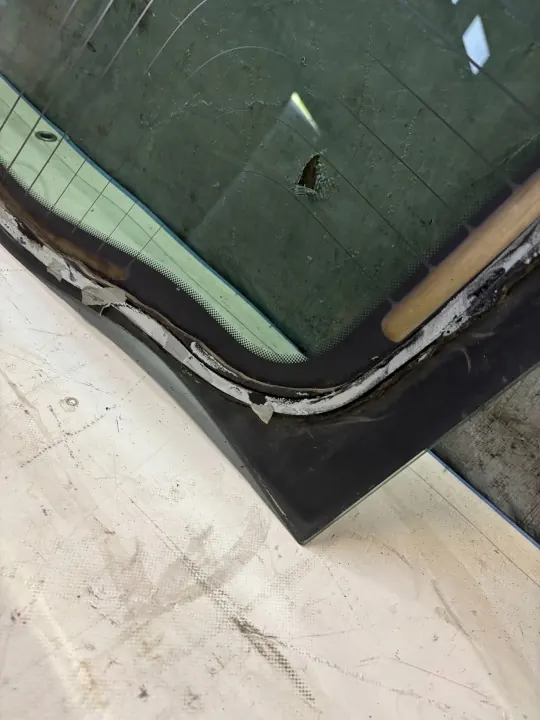 Vidrio puerta trasera derecha OEM Opel Movano A lift image 3