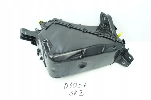 AdBlue-säiliö OEM 5R3131877C VW Caddy IV 2020- image 2