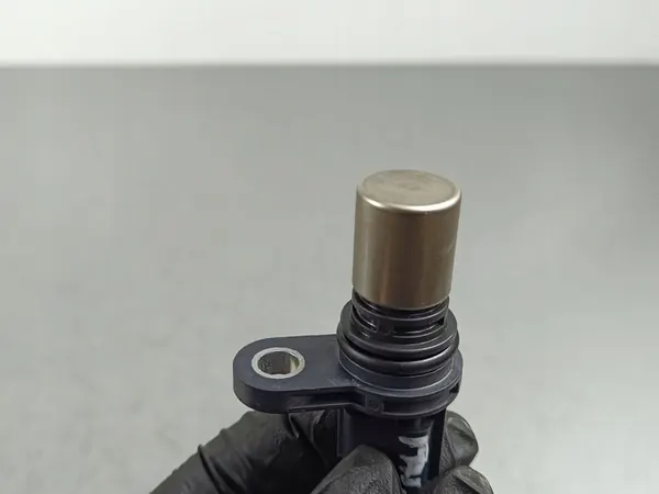 Sensor de posição do eixo de comando Nissan Juke I F15 A296B0100 image 3