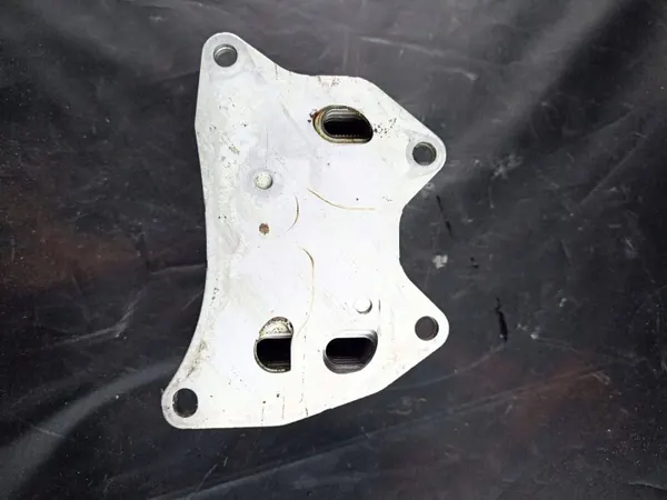 Arrefecedor de óleo motor OEM 06Q117021E para Volkswagen Polo VI image 3