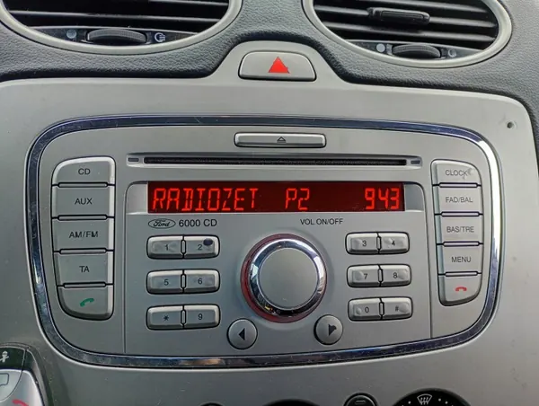 Radio Ford Focus II OEM MM-2402-25 - Occasion, Code Manquant image 2