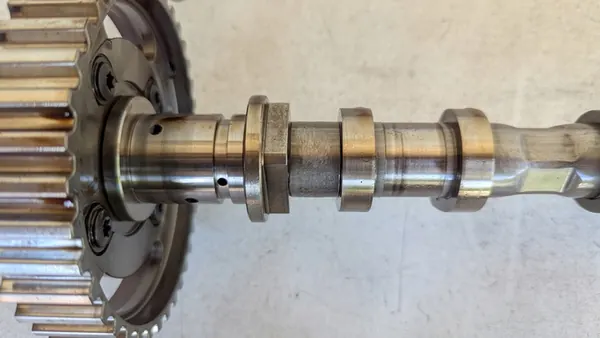 Árbol de levas Peugeot Citroen 1.2 VTI 9675437180 image 3