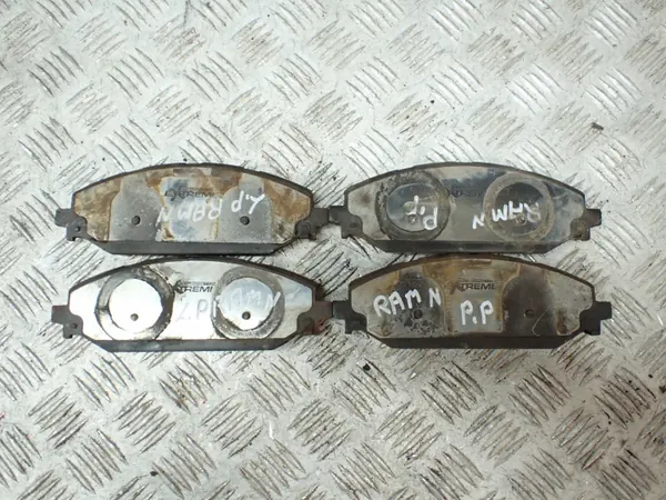 Bremsbeläge-Satz vorne OEM E36 ABC für Dodge RAM image 2